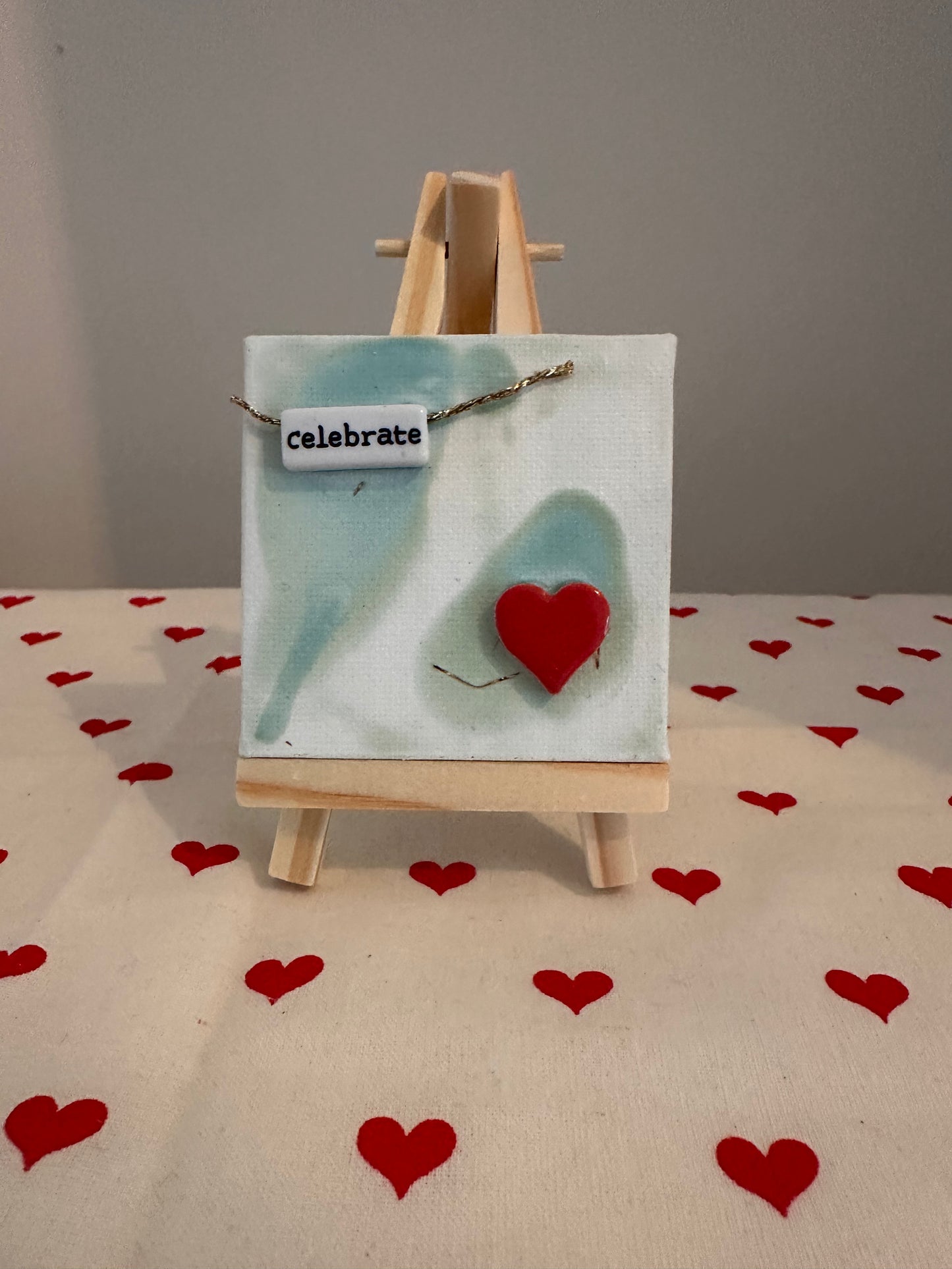 Hugs - mini canvas Hug/Kiss/Love/Celebrate